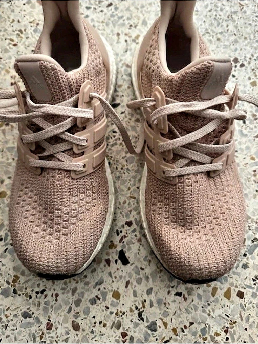 Adidas Women’s UltraBoost 4.0 Light Pink/Ash Pearl Athletic Shoes US 6